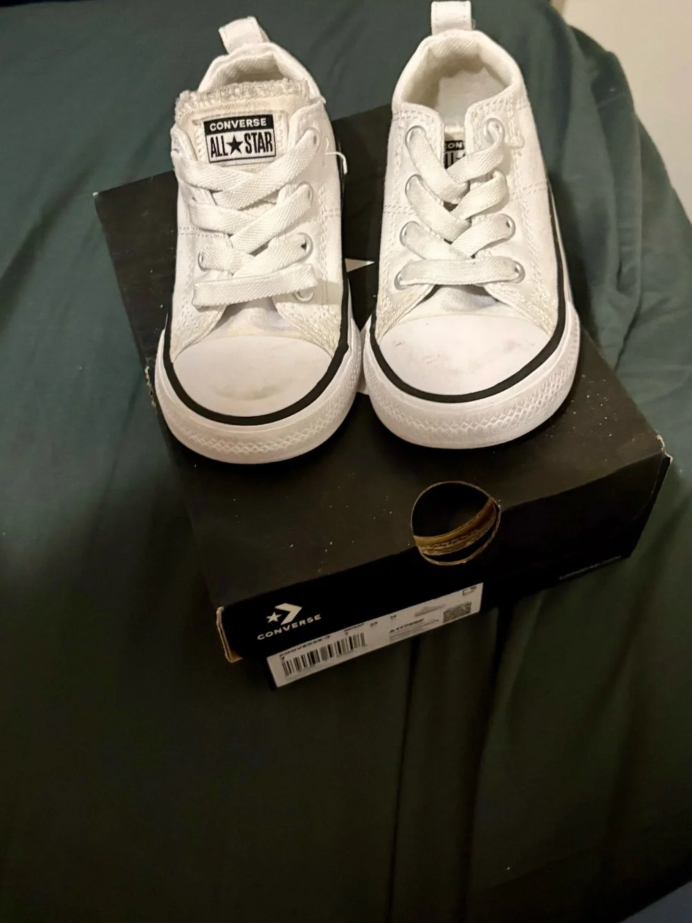 Converse Kids White Canvas Low-Top Sneakers with Black Stripe